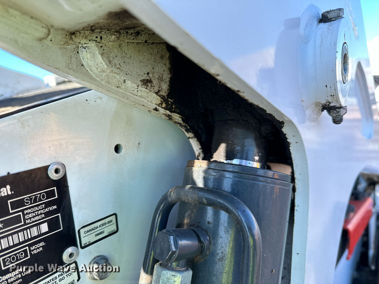 image for item DL7885 2019 Bobcat S770 skid steer loader