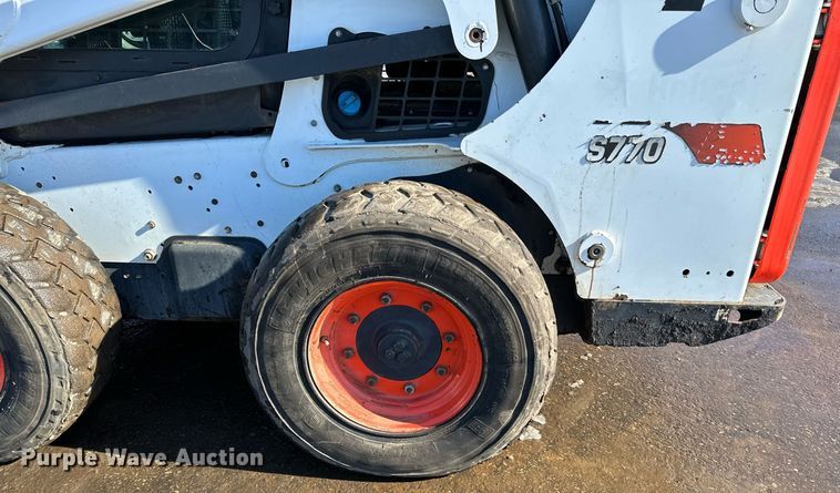image for item DL7885 2019 Bobcat S770 skid steer loader