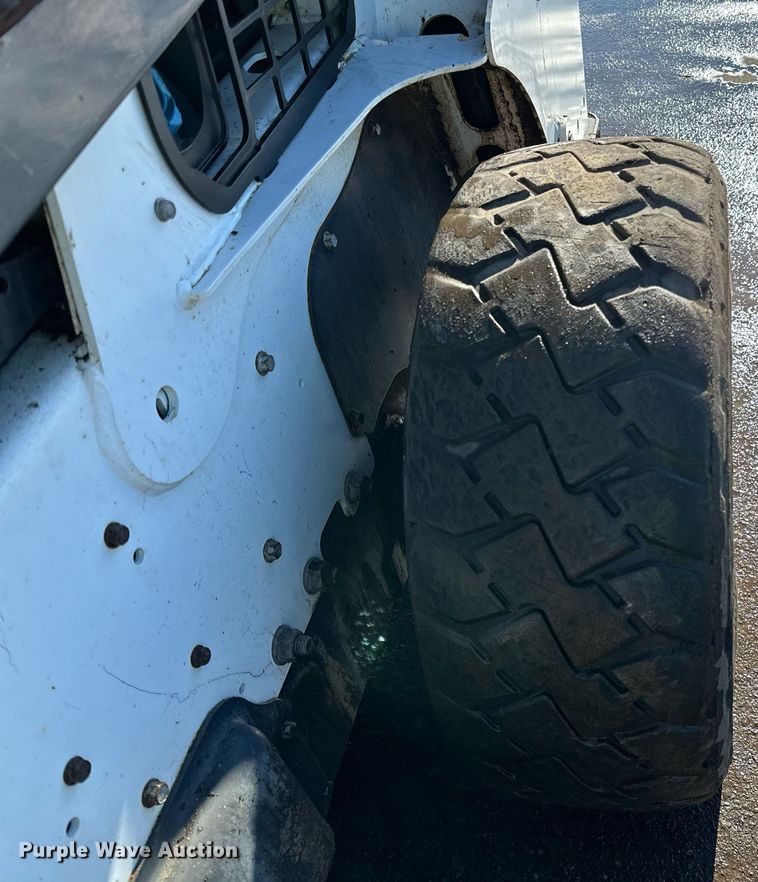 image for item DL7885 2019 Bobcat S770 skid steer loader