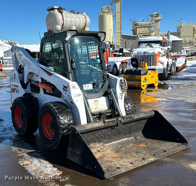 image for item DL7886 2021 Bobcat S770 skid steer loader