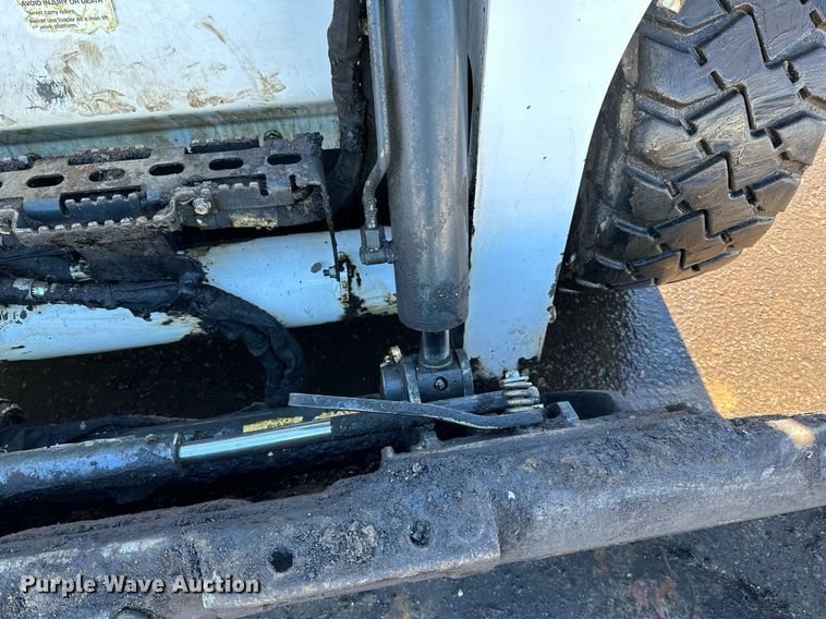 image for item DL7886 2021 Bobcat S770 skid steer loader