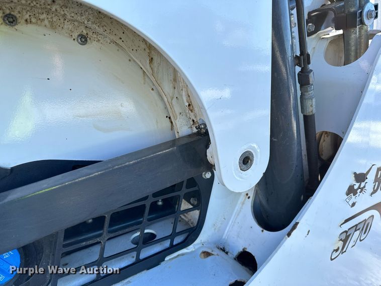 image for item DL7886 2021 Bobcat S770 skid steer loader