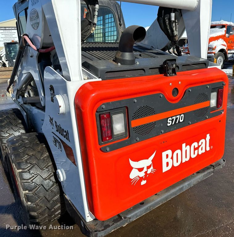 image for item DL7886 2021 Bobcat S770 skid steer loader