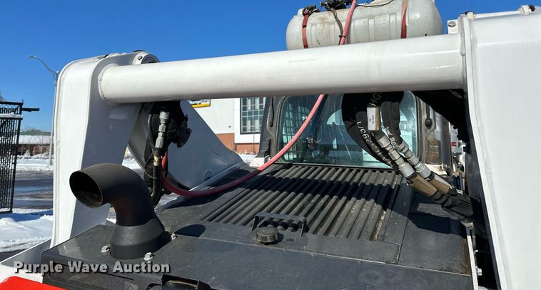 image for item DL7886 2021 Bobcat S770 skid steer loader