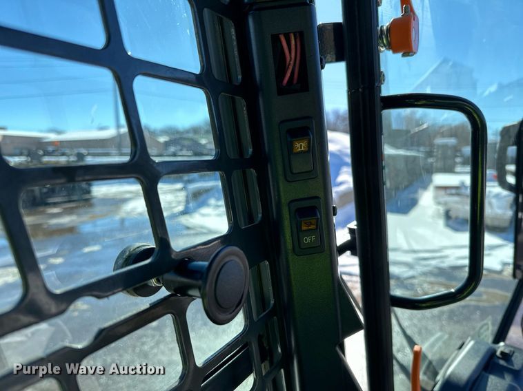 image for item DL7886 2021 Bobcat S770 skid steer loader