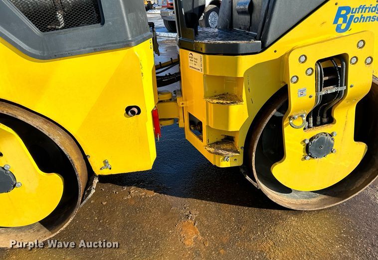 image for item DL7887 2021 Bomag BW138AD double drum vibratory roller