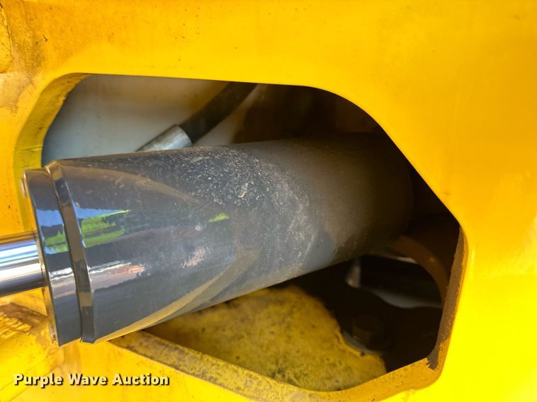 image for item DL7887 2021 Bomag BW138AD double drum vibratory roller