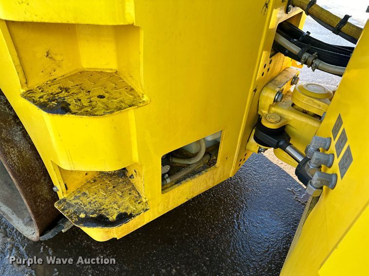 image for item DL7887 2021 Bomag BW138AD double drum vibratory roller
