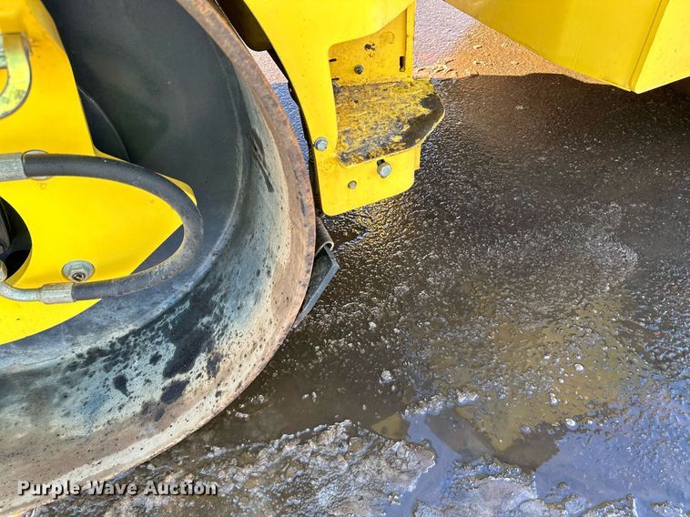 image for item DL7887 2021 Bomag BW138AD double drum vibratory roller