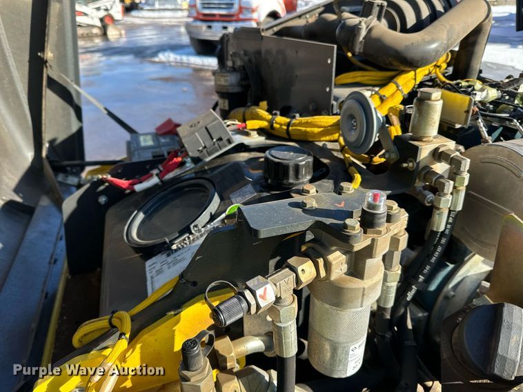 image for item DL7887 2021 Bomag BW138AD double drum vibratory roller