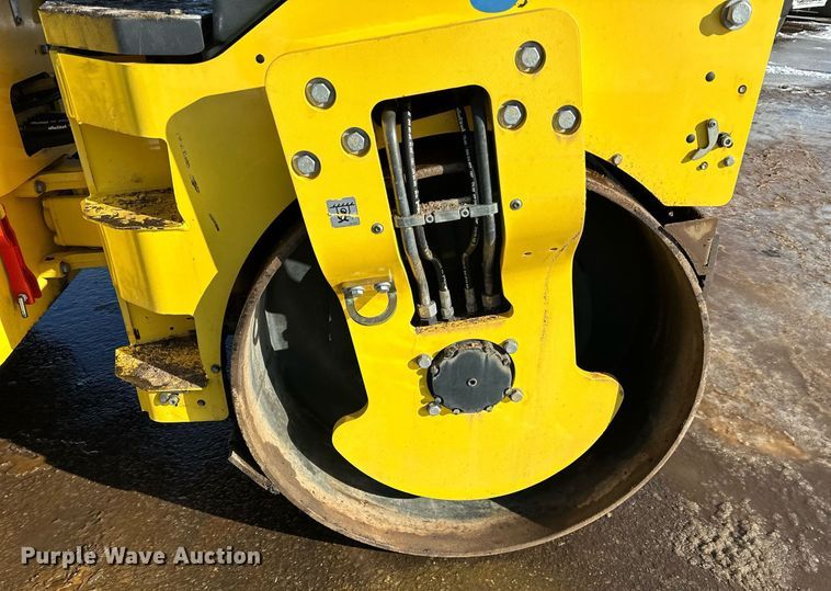 image for item DL7887 2021 Bomag BW138AD double drum vibratory roller