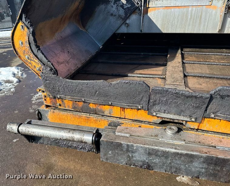 image for item DL7888 2019 LeeBoy 8510E paver