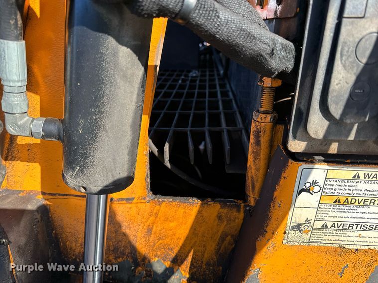 image for item DL7888 2019 LeeBoy 8510E paver