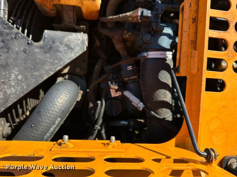 image for item DL7888 2019 LeeBoy 8510E paver