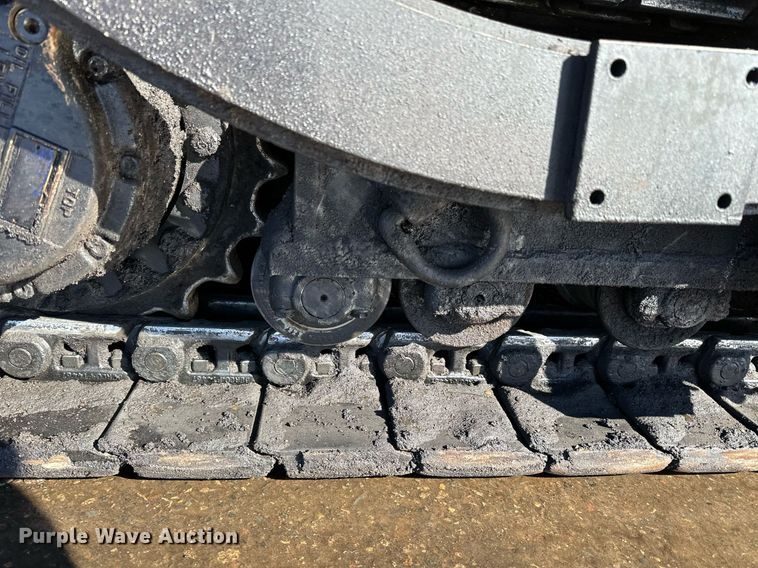 image for item DL7889 2020 Weiler P385B paver