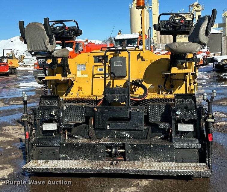 image for item DL7890 2023 Weiler P385B paver