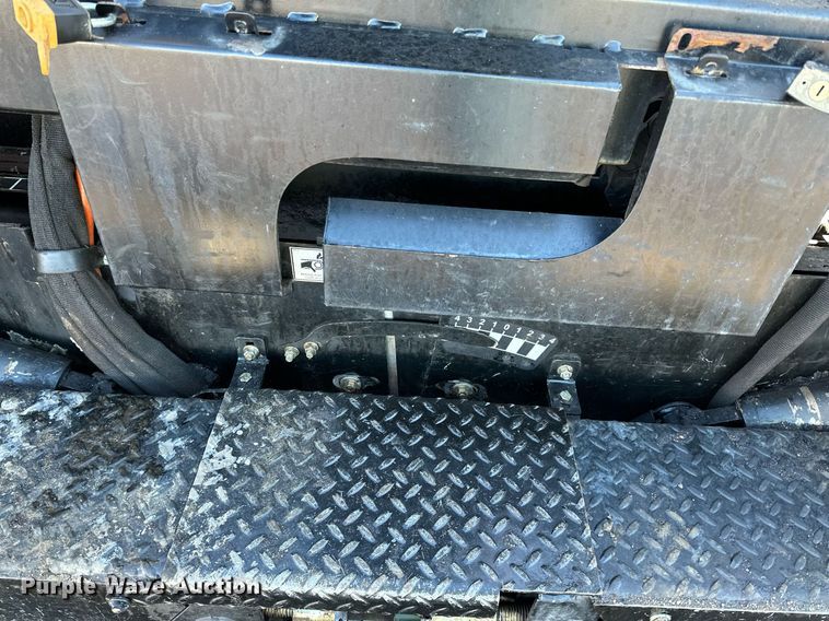 image for item DL7890 2023 Weiler P385B paver