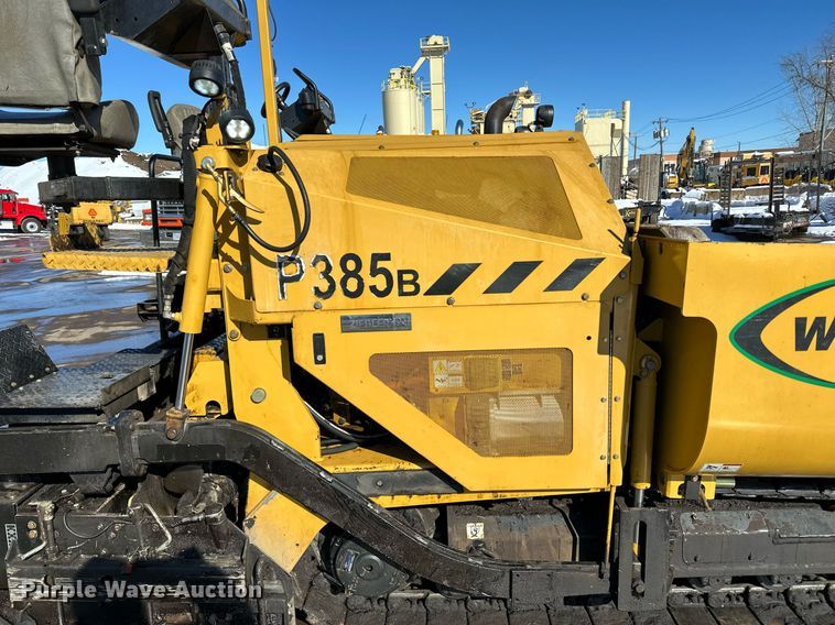 image for item DL7890 2023 Weiler P385B paver