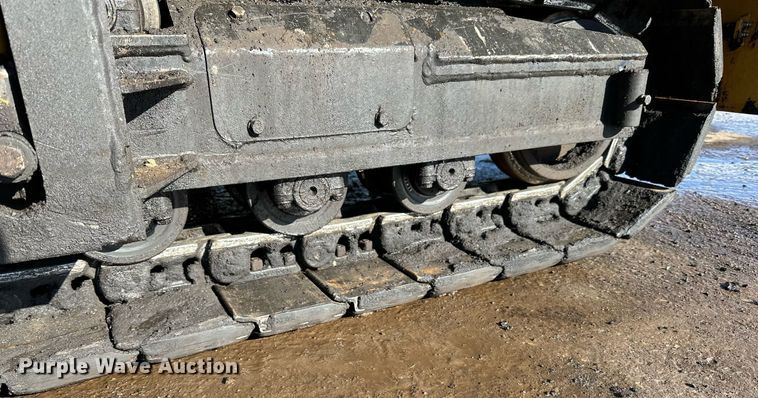 image for item DL7890 2023 Weiler P385B paver