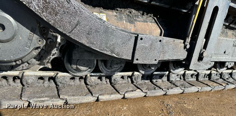 image for item DL7890 2023 Weiler P385B paver