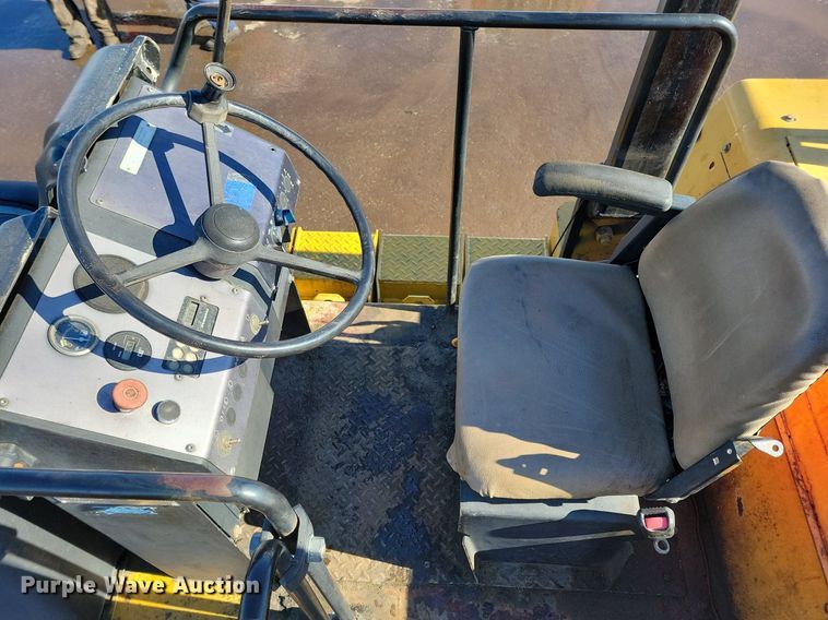 image for item DL7891 2003 Dynapac CP 132 pneumatic roller