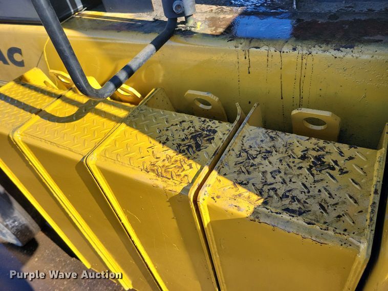 image for item DL7891 2003 Dynapac CP 132 pneumatic roller