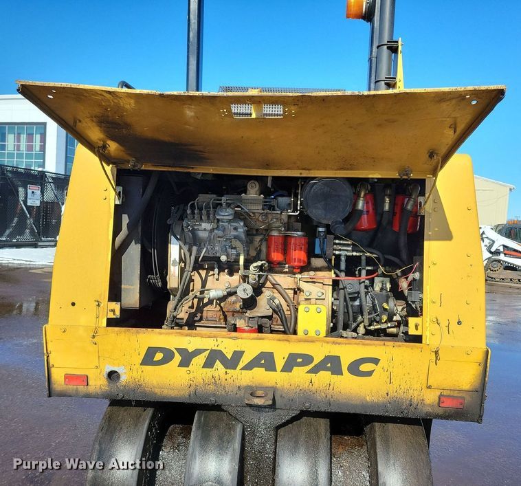 image for item DL7891 2003 Dynapac CP 132 pneumatic roller