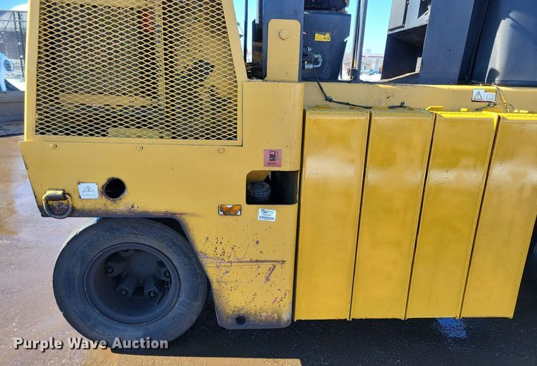 image for item DL7891 2003 Dynapac CP 132 pneumatic roller