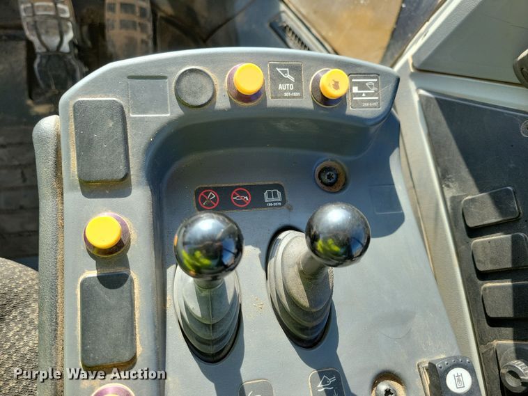 image for item DL7897 2018 Caterpillar 982M wheel loader
