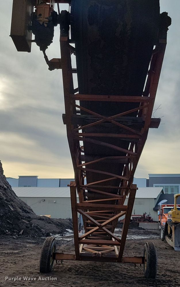 image for item DL7898 1996 Superior 30X60PPSC conveyor