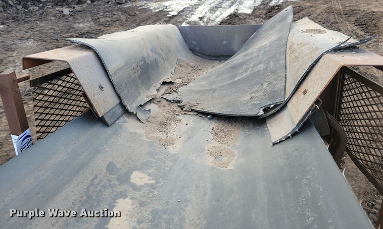image for item DL7898 1996 Superior 30X60PPSC conveyor