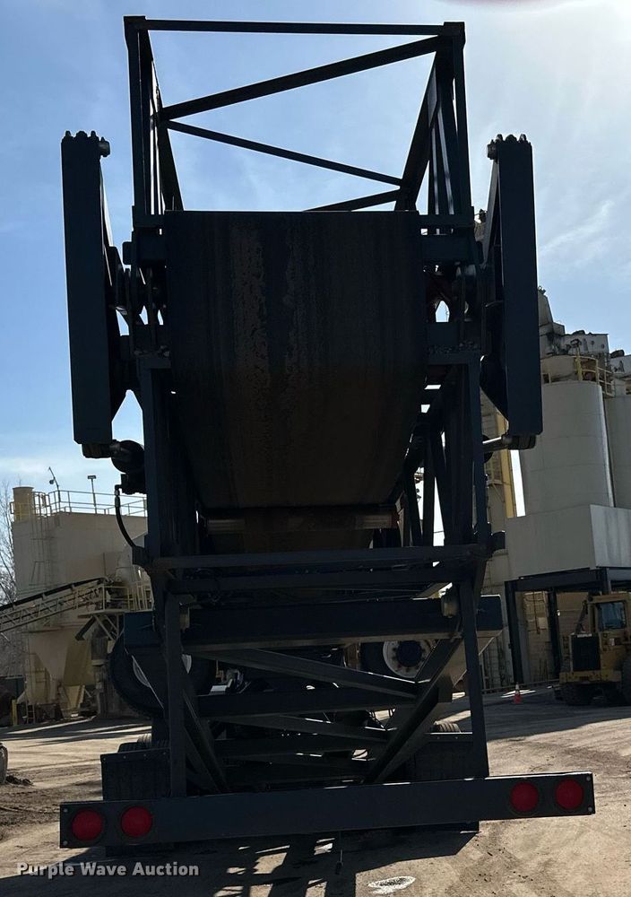 image for item DL7899 2020 Superior 36X100PC radial stacking conveyor