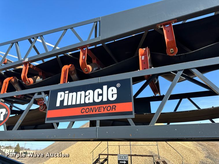 image for item DL7899 2020 Superior 36X100PC radial stacking conveyor