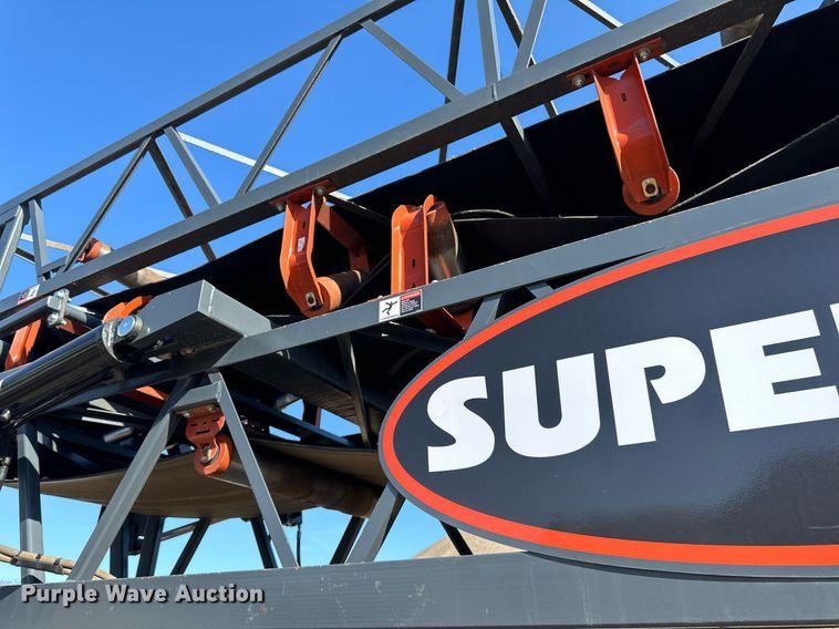 image for item DL7899 2020 Superior 36X100PC radial stacking conveyor