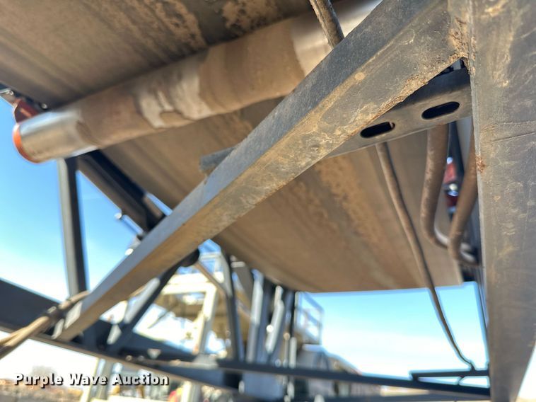 image for item DL7899 2020 Superior 36X100PC radial stacking conveyor