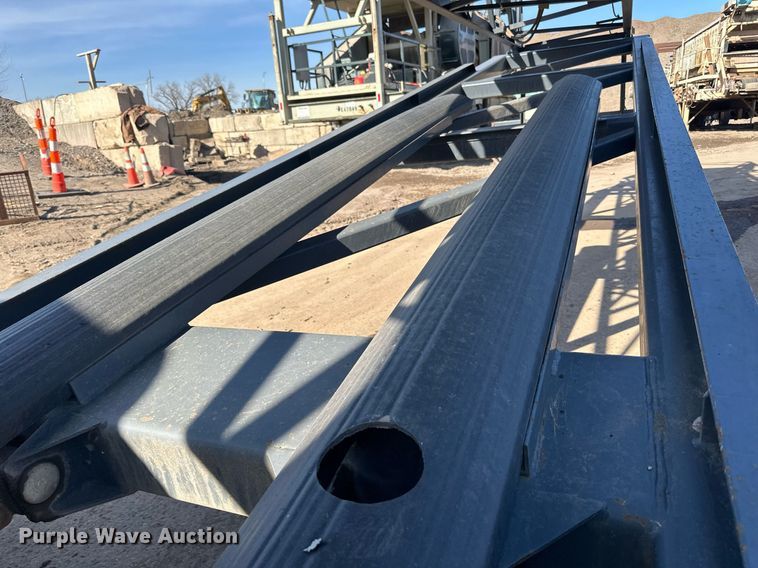 image for item DL7899 2020 Superior 36X100PC radial stacking conveyor