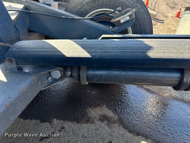 image for item DL7899 2020 Superior 36X100PC radial stacking conveyor