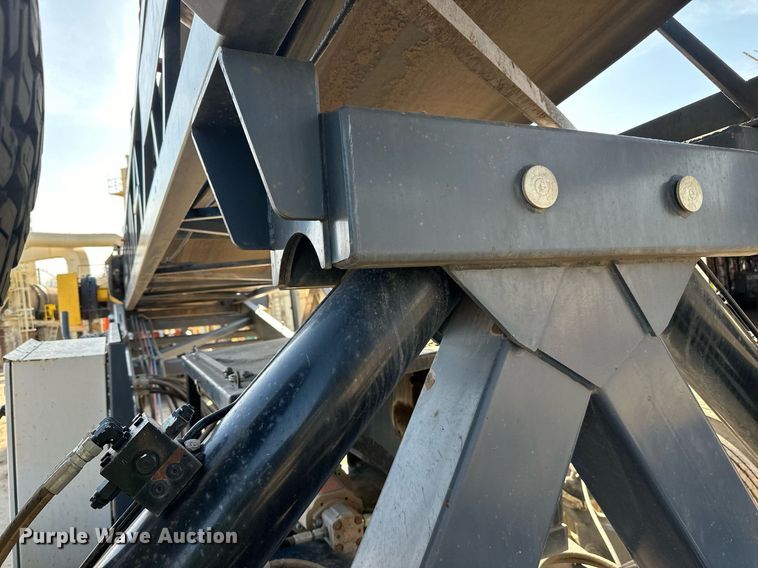 image for item DL7899 2020 Superior 36X100PC radial stacking conveyor