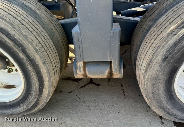 image for item DL7899 2020 Superior 36X100PC radial stacking conveyor