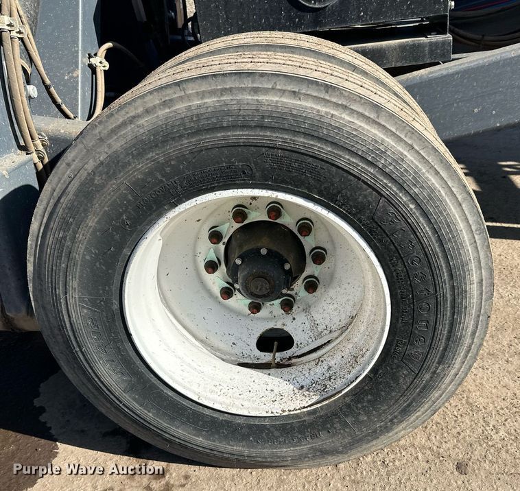 image for item DL7899 2020 Superior 36X100PC radial stacking conveyor