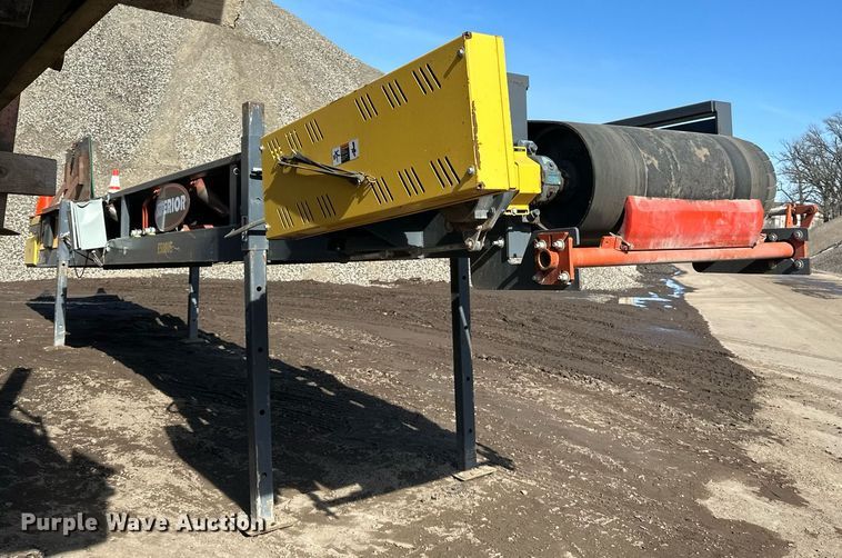 image for item DL7901 2020 Superior 36X30CFC conveyor