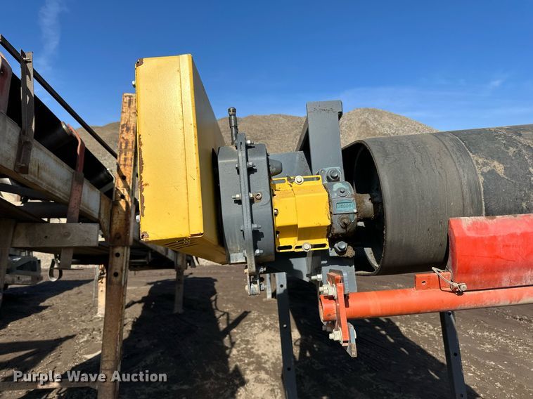 image for item DL7901 2020 Superior 36X30CFC conveyor