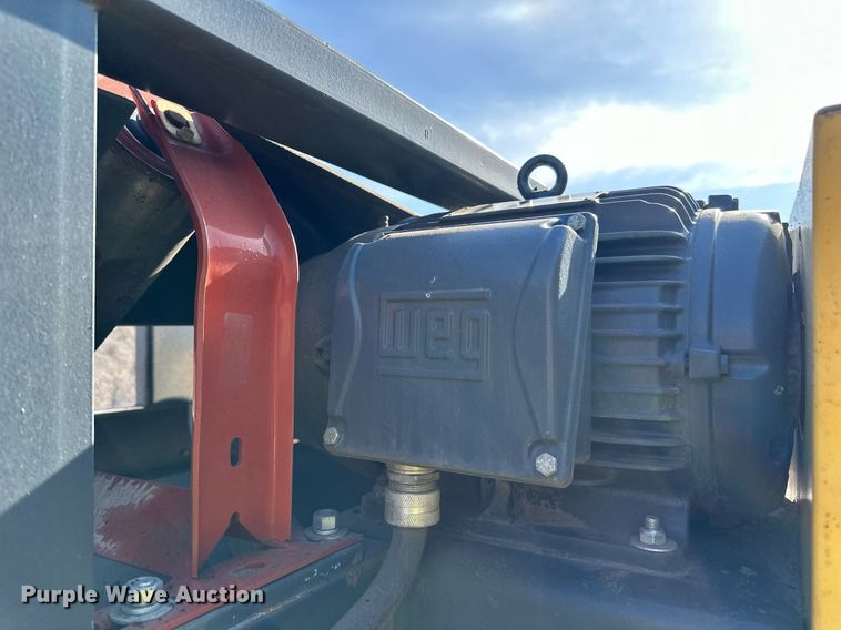 image for item DL7901 2020 Superior 36X30CFC conveyor