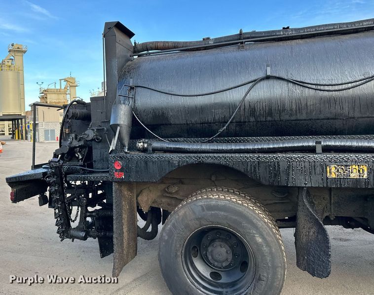 image for item DL7902 1995 Ford CF8000 oil distributor truck