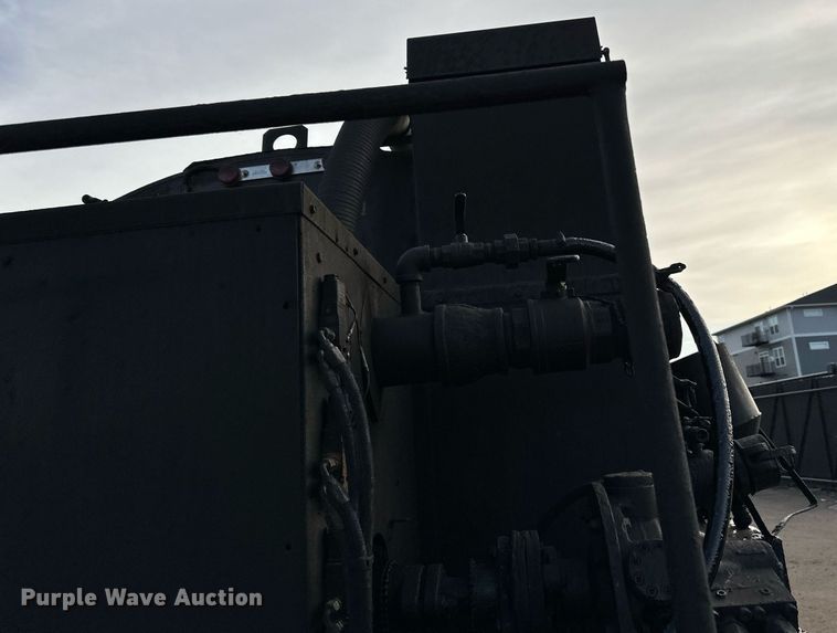 image for item DL7902 1995 Ford CF8000 oil distributor truck