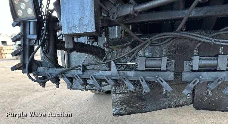 image for item DL7902 1995 Ford CF8000 oil distributor truck