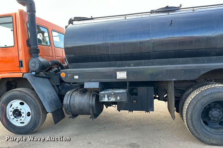 image for item DL7902 1995 Ford CF8000 oil distributor truck