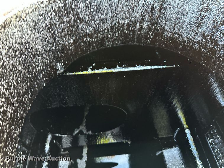 image for item DL7902 1995 Ford CF8000 oil distributor truck