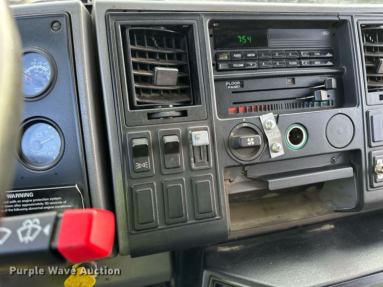 image for item DL7902 1995 Ford CF8000 oil distributor truck