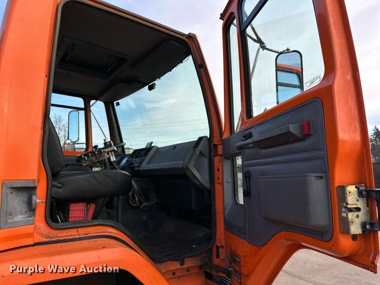 image for item DL7902 1995 Ford CF8000 oil distributor truck